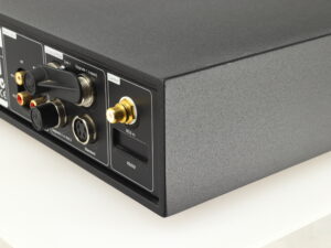 Naim NAC 202 Pre Amplifier (2009) - Image 8