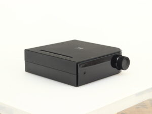 NAD D3020 Integrated Amplifier - Image 6