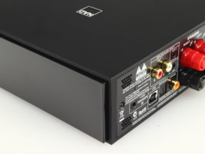 NAD D3020 Integrated Amplifier - Image 11