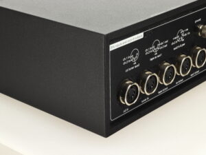 Naim NAC 202 Pre Amplifier (2008) - Image 10