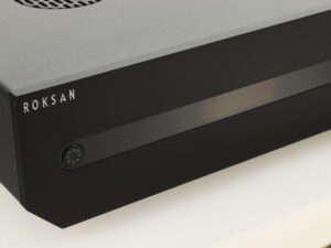 Roksan Attessa Integrated Amplifier - Black - Image 11