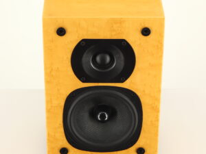 Quad 11L Standmount Speakers - Gloss Birdseye Maple - Image 6