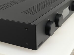 Audiolab 8300A Integrated Amplifier - Black - Image 9