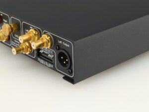 Hegel V10 Phono Stage - Image 8