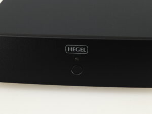Hegel V10 Phono Stage - Image 10