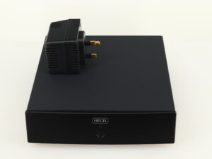 Hegel V10 Phono Stage - Image 12