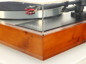 Linn LP12 Turntable - Cherry / Lingo Power Supply / Akito Tonearm / Dynavector 10x5 Cartridge - Image 10