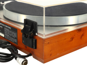 Linn LP12 Turntable - Cherry / Lingo Power Supply / Akito Tonearm / Dynavector 10x5 Cartridge - Image 7