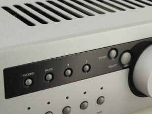 Arcam DiVA A85 Integrated Amplifier - Silver - Image 11