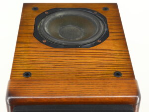 Castle Howard S2 Floorstanding Speakers - Dark Oak - Image 6