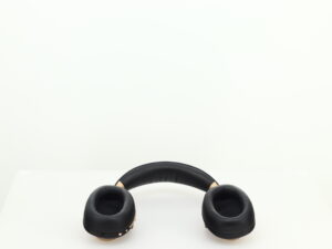 B&W PX Wireless Headphones - Image 10