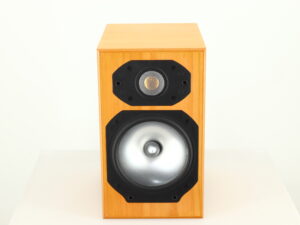 Monitor Audio Silver S1 Standmount Speakers - Light Oak - Image 13