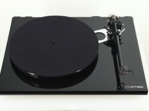 Rega RP6 Turntable - Black (No Cartridge) - Image 6