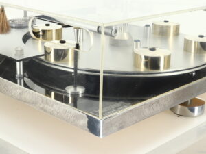 Michell Transcriptors Hydraulic Reference Turntable / Fluid Tonearm - Image 8