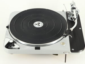 Thorens TD124 MkII Turntable Motor Unit / SME 3009 Series II Tonearm - Image 6