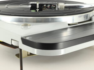 Thorens TD124 MkII Turntable Motor Unit / SME 3009 Series II Tonearm - Image 8