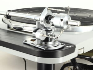 Thorens TD124 MkII Turntable Motor Unit / SME 3009 Series II Tonearm - Image 9