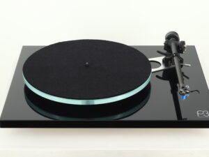 Rega Planar 3 Turntable - Gloss Black / Elys 2 Cartridge - Image 2