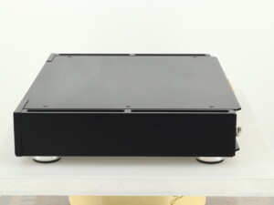 Rega Elicit-R Integrated Amplifier - Image 3