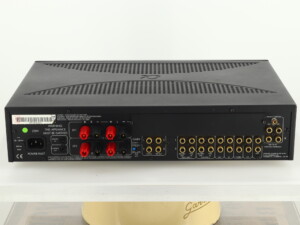 Arcam Alpha 10 Integrated Amplifier (with Phono) - Image 4