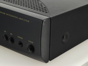 Arcam Alpha 10 Integrated Amplifier (with Phono) - Image 8