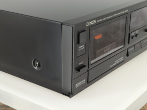 Denon DR-M20 Cassette Deck - Black - Image 9