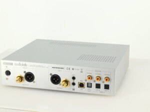 Audiolab M-DAC Digital to Analogue Converter - Silver - Image 11