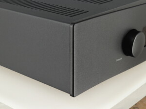 Hegel H190 Integrated Amplifier - Image 9