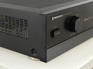 Pioneer A-400X Integrated Amplifier - Image 9