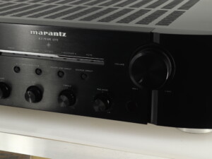 Marantz KI Pearl Lite Integrated Amplifier - Black - Image 10
