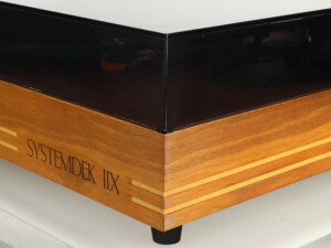 Systemdek IIX Turntable / Linn Basik Plus Tonearm / AT-VM95EN Cartridge - Oak - Image 7