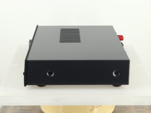 Arcam A19 Integrated Amplifier - Image 3