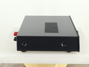 Arcam A19 Integrated Amplifier - Image 5