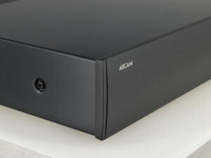 Arcam DiVA P75 Power Amplifier - Black - Image 9