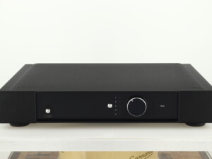 Rega Elex-R Integrated Amplifier - Image 2