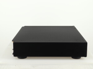Rega Elex-R Integrated Amplifier - Image 5