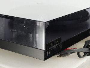 Rega Planar 3 Turntable - Image 8