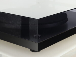 Rega Planar 3 Turntable - Image 10