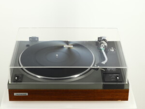 Pioneer PL-112D Turntable - Image 6