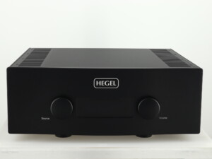 Hegel H590 Reference Integrated Amplifier - Image 2