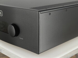 Hegel H590 Reference Integrated Amplifier - Image 6