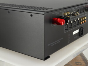 Hegel H590 Reference Integrated Amplifier - Image 7