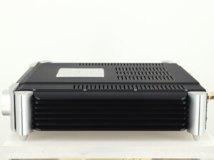 Moon by Sim Audio 600i V2 Integrated Amplifier - Two Tone - Image 3