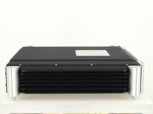 Moon 740P Pre Amplifier - Two Tone - Image 5