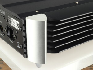 Moon 740P Pre Amplifier - Two Tone - Image 8