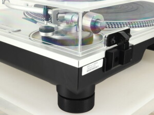 Technics SL-1200GR Turntable - Silver - Image 10