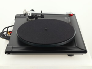 Rega P5 Turntable - Black / TTPSU Power Supply  / Dynavector 10x5 Cartridge - Image 5