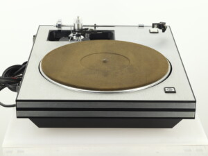 STD 305M Turntable / Mayware Tonearm - Image 5
