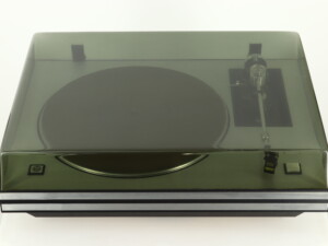 STD 305M Turntable / Mayware Tonearm - Image 6