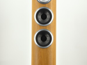 B&W 804 D4 Floorstanding Speakers - Walnut